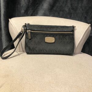 Michael Kors handbag or wallet